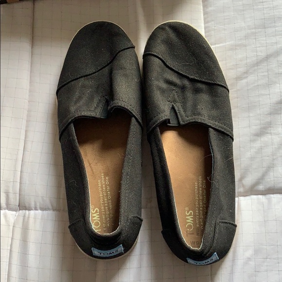 Black Toms - Picture 1 of 1
